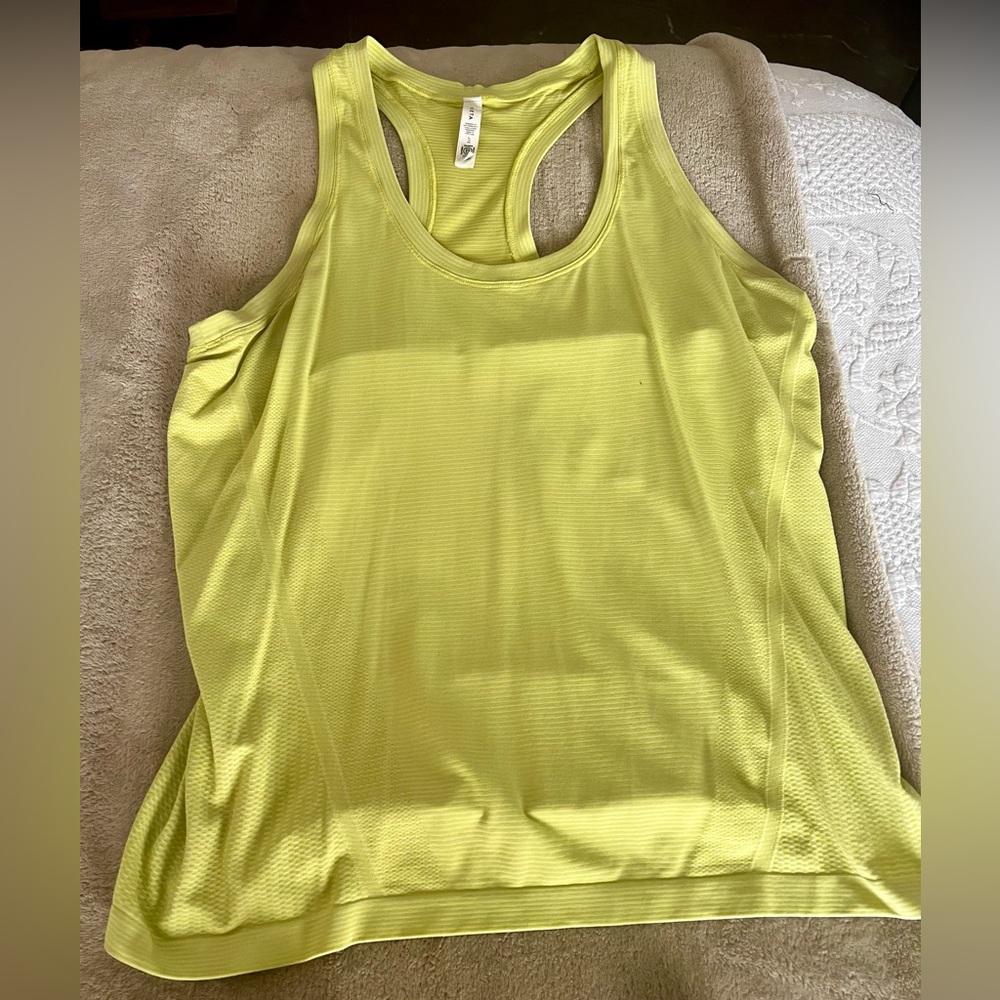 Athleta Workout Tank